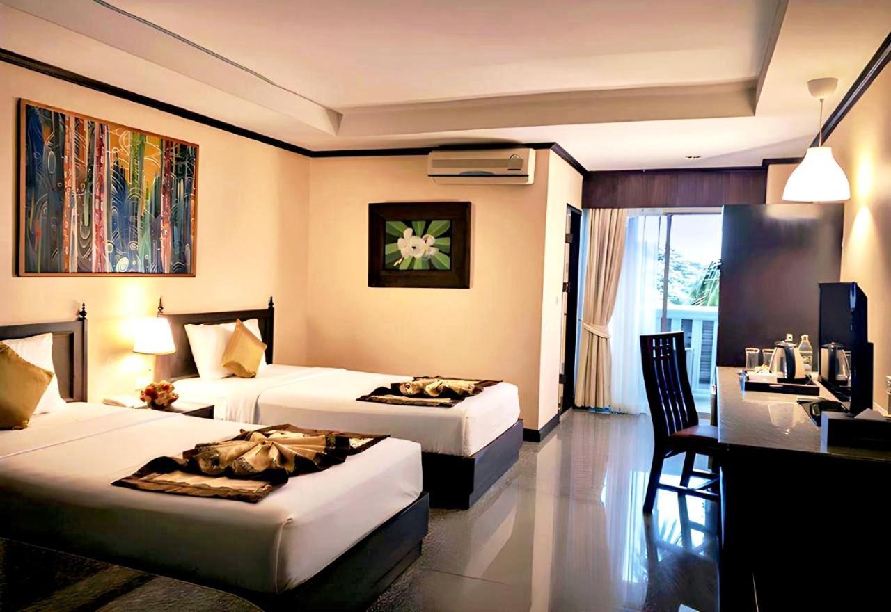 Royal Peninsula Hotel Chiangmai Чиангмай Екстериор снимка