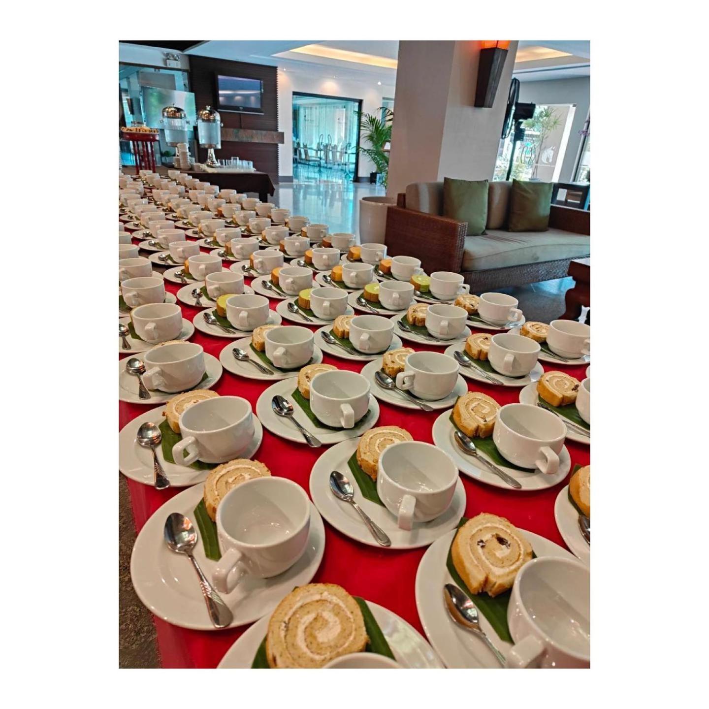 Royal Peninsula Hotel Chiangmai Чиангмай Екстериор снимка