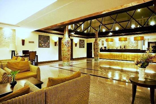 Royal Peninsula Hotel Chiangmai Чиангмай Екстериор снимка