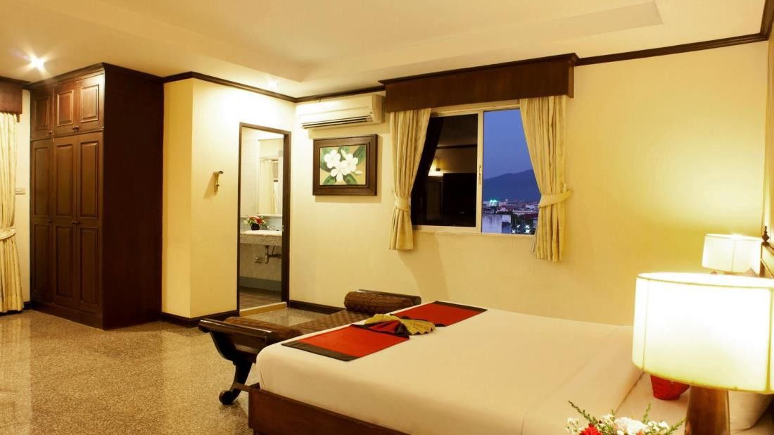 Royal Peninsula Hotel Chiangmai Чиангмай Екстериор снимка