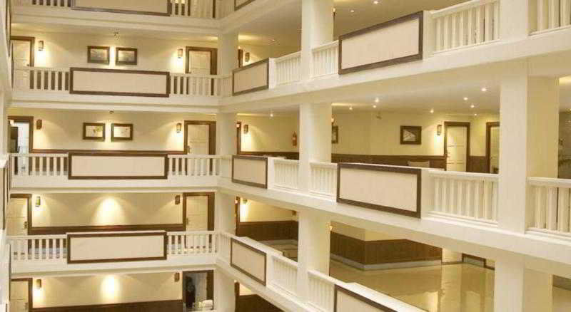 Royal Peninsula Hotel Chiangmai Чиангмай Екстериор снимка