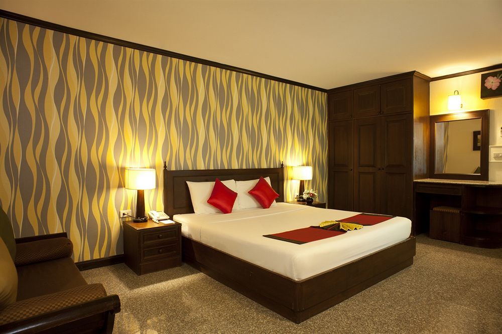 Royal Peninsula Hotel Chiangmai Чиангмай Екстериор снимка
